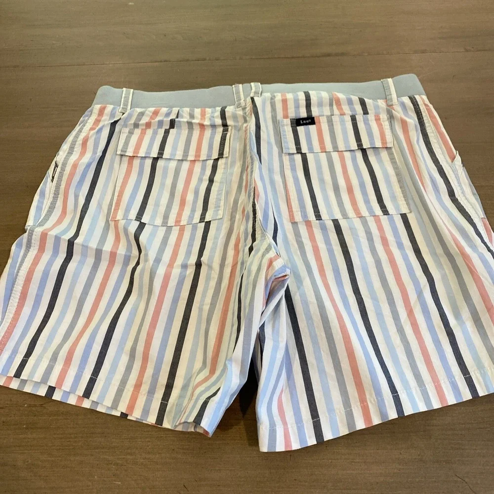 Lee‎ Womens Shorts Size 14 Reg Bermuda Striped Mid Rise Pockets Stretch Waist